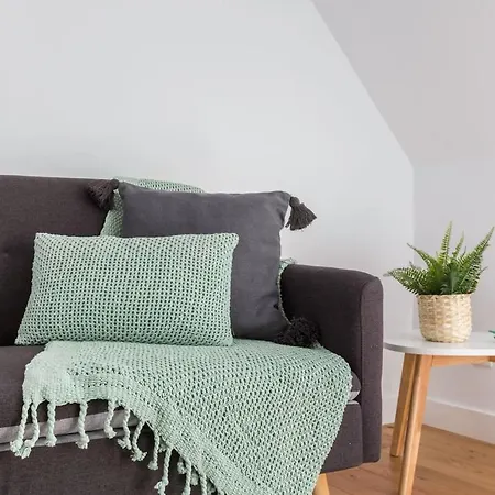 Charming Duplex With Portuguese Soul *