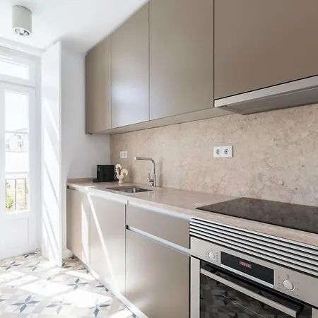 Charming Duplex With Portuguese Soul Lisbona